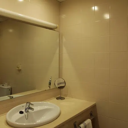 Hotel Maria Teresa *