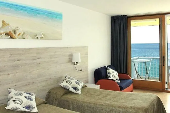 Hotel Maria Teresa *