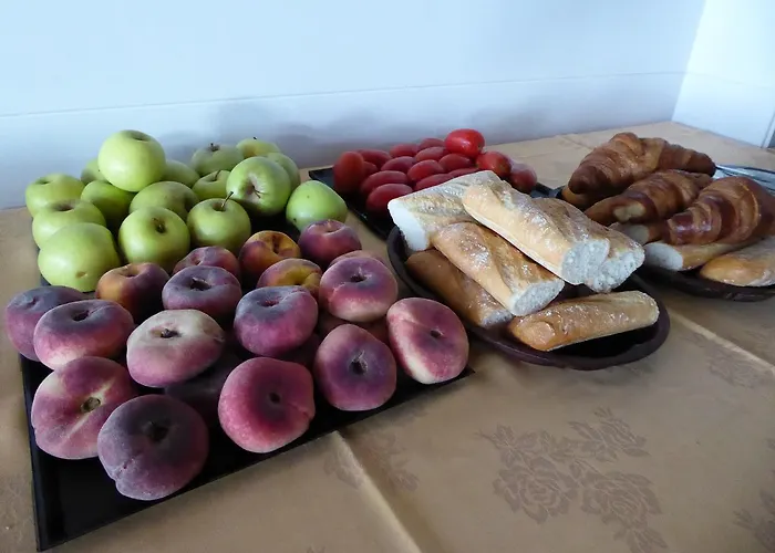 Maria Teresa Hotel *