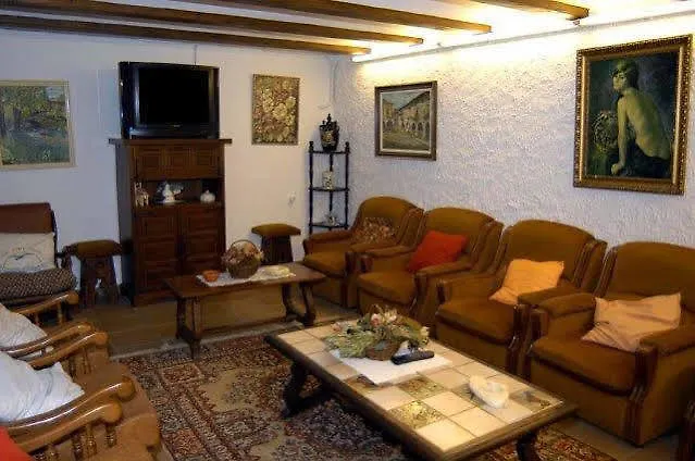 Maria Teresa Hotel